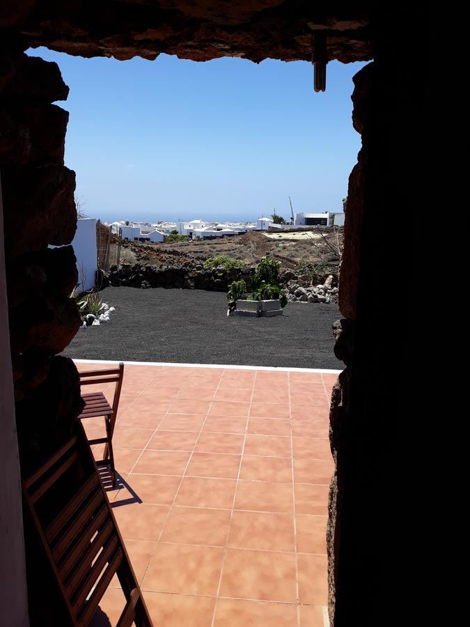 Loft La Tahonilla Guest House Tias Exterior photo