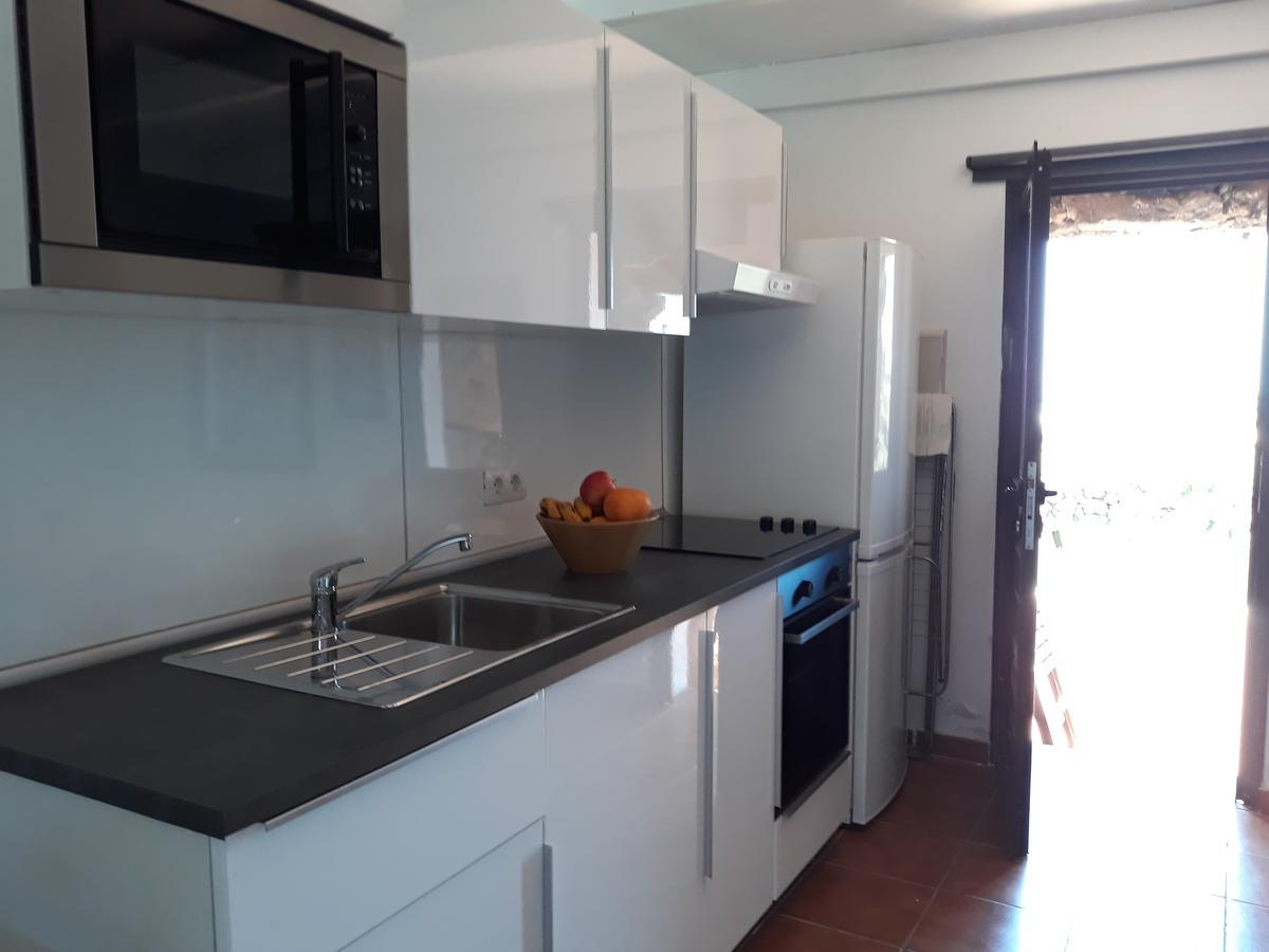 Loft La Tahonilla Guest House Tias Exterior photo