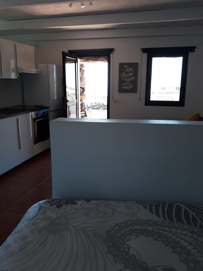 Loft La Tahonilla Guest House Tias Exterior photo