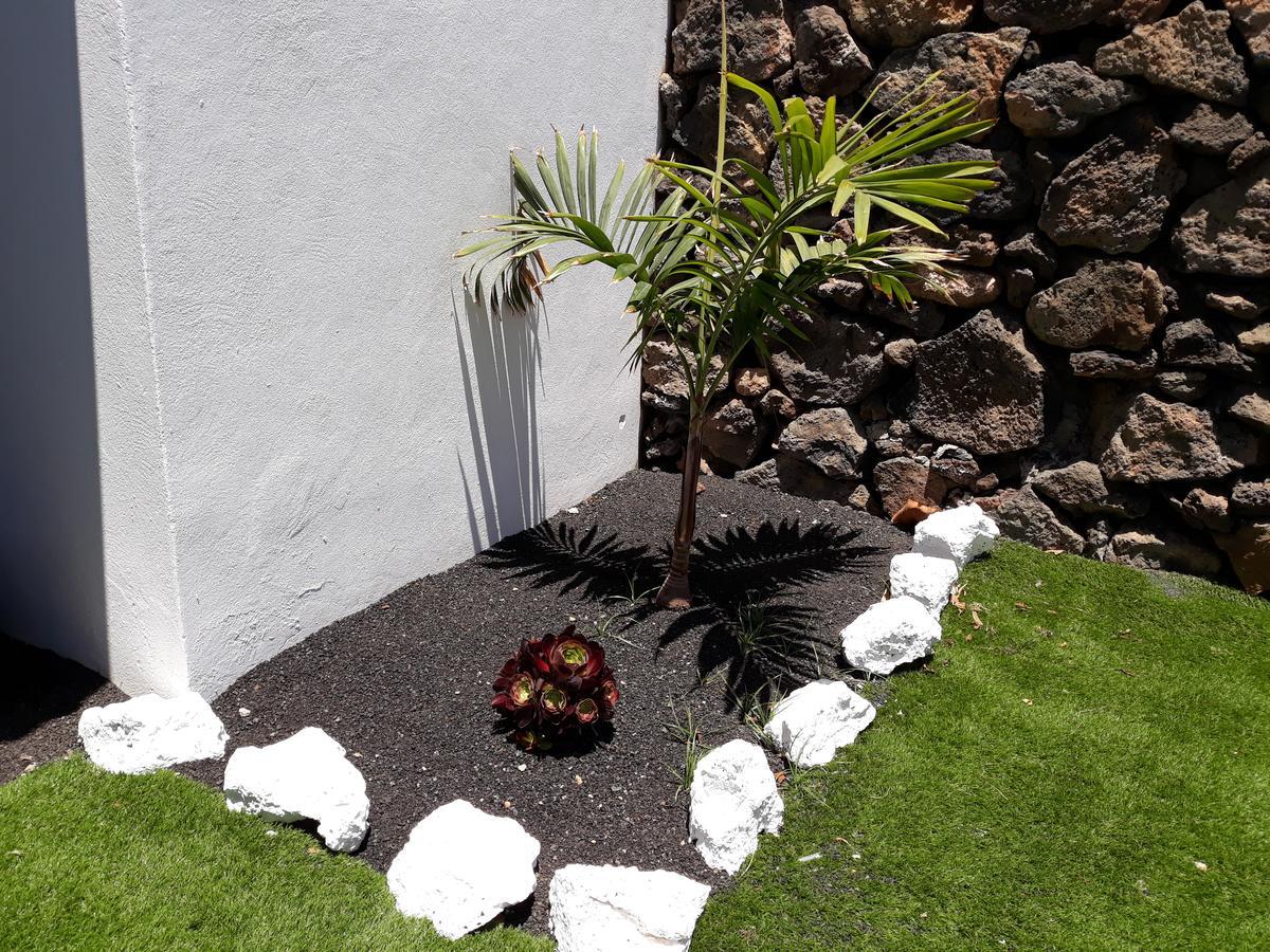 Loft La Tahonilla Guest House Tias Exterior photo