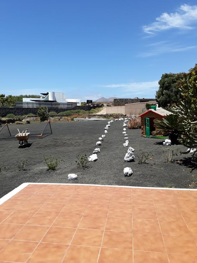 Loft La Tahonilla Guest House Tias Exterior photo