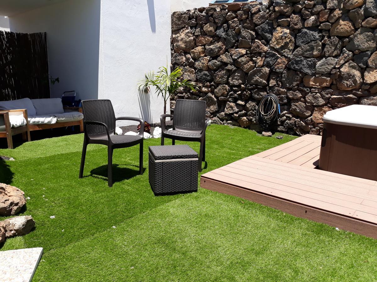 Loft La Tahonilla Guest House Tias Exterior photo